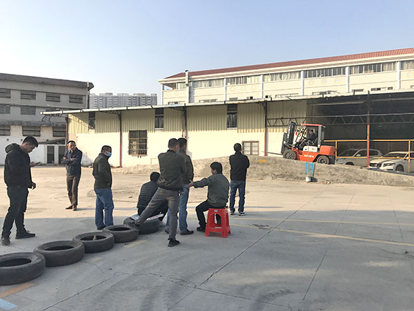 训练场地