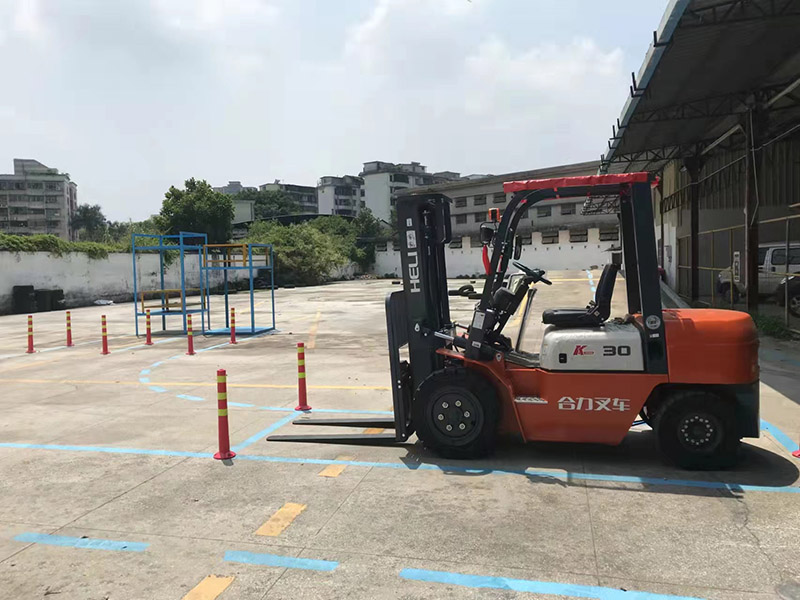 训练场地