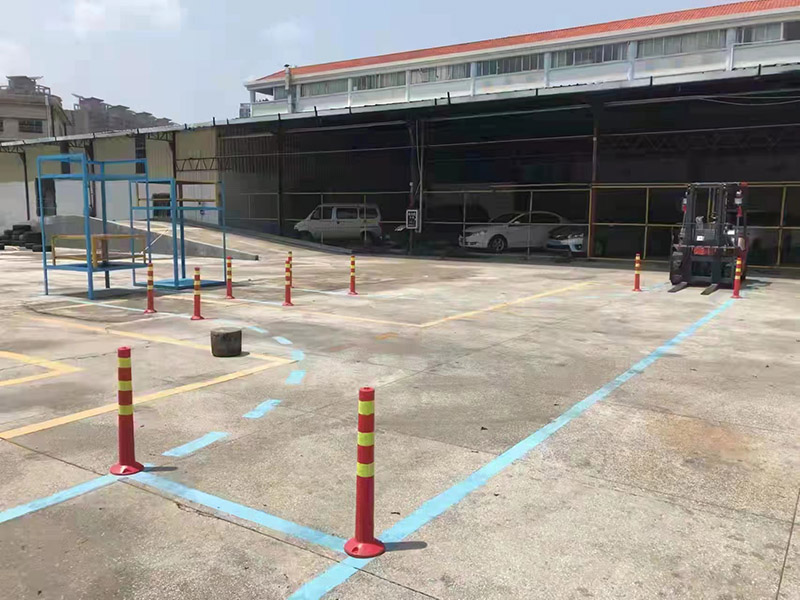 训练场地